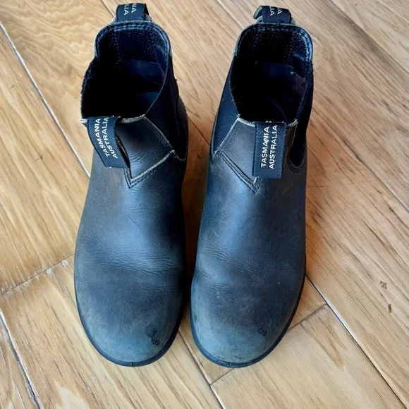 Blundstone Leather Ankle Boots - Picture 3 of 8